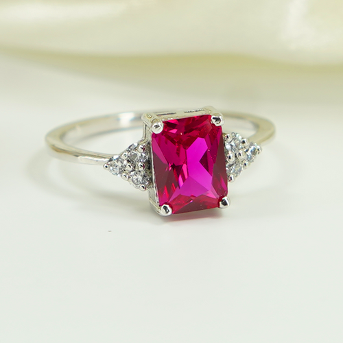 1.50 Ct Pigeon Blood Ruby Ring features a stunning deep red gemstone