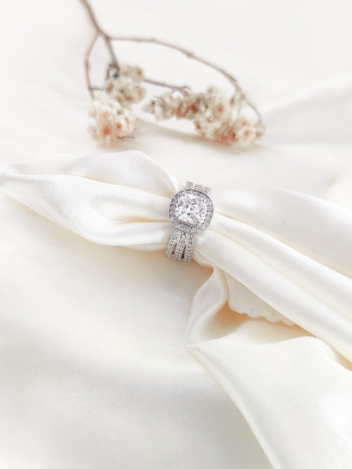 Verona Belle– Cushion Cut Halo Solitaire Ring