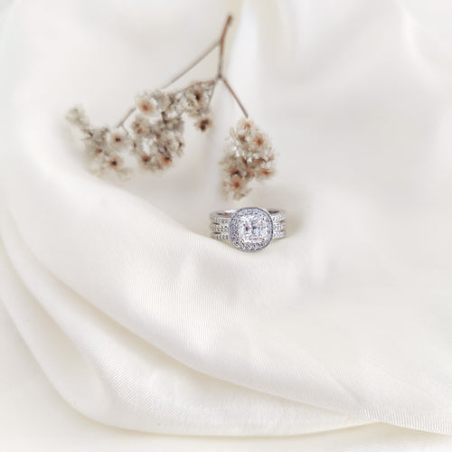 Verona Belle– Cushion Cut Halo Solitaire Ring