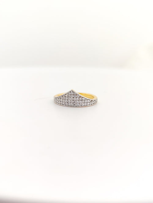 Celestia Crown – Pavé V-Curve Ring in 925 Silver