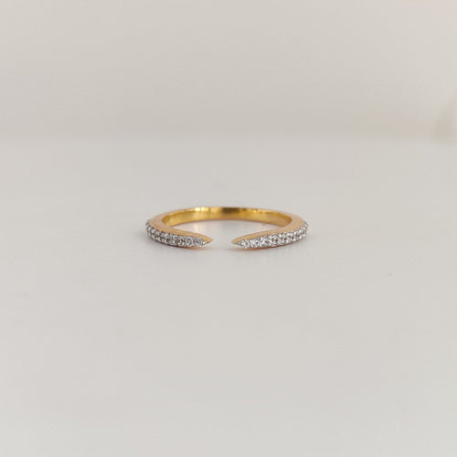 Madison Muse Pear Cut Ring - Artistic Solitaire Design in Gold Finish | AAA+ Quality