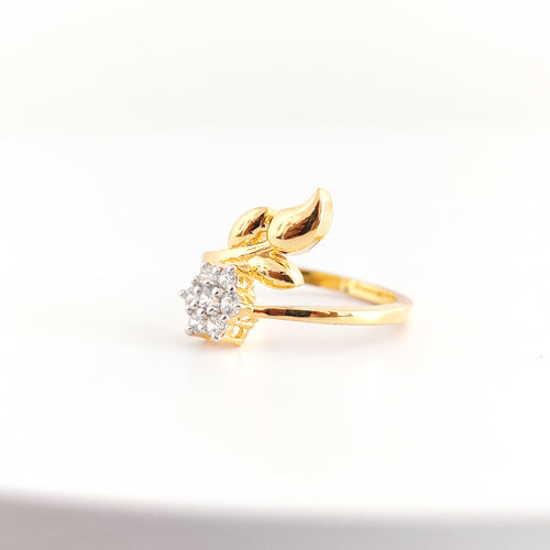  Lana Lustre – Floral Leaf Diamond Ring. 