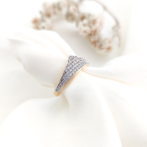  V-curve band