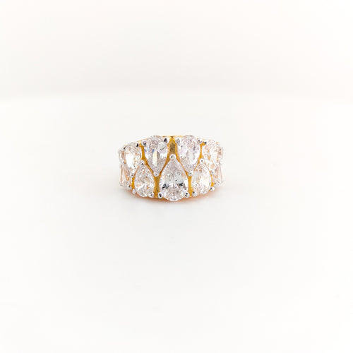 pear-cut diamond simulant