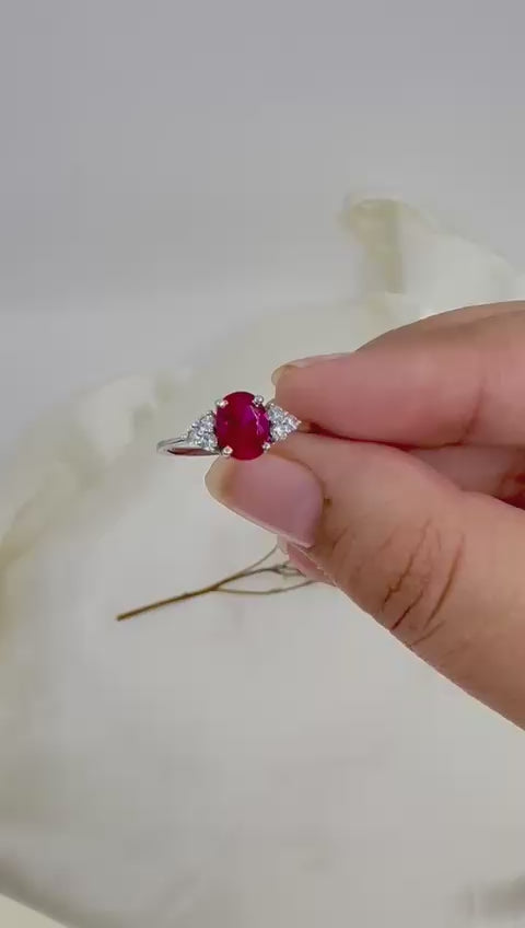 Scarlet Trillia – Ruby Oval Ring | AAA+ Quality