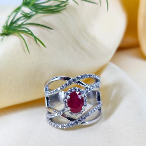 vivid ruby-red diamond simulant 